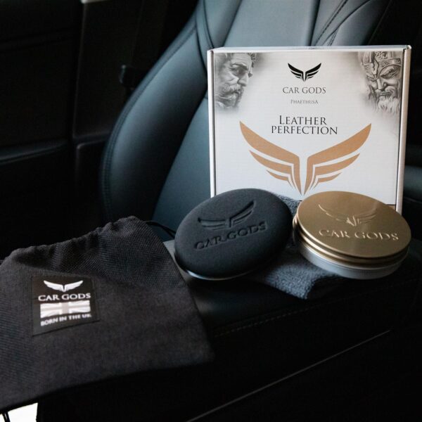 ტყავის მოვლის ნაკრები