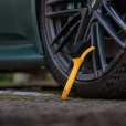 willy-willy-aston-martin-5-scaled-jpg